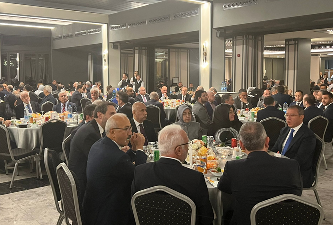 Gaziantep ve Türkiye’nin dört bir yanından iş ve siyaset dünyası Bu Nikaha Akın Etti! 4