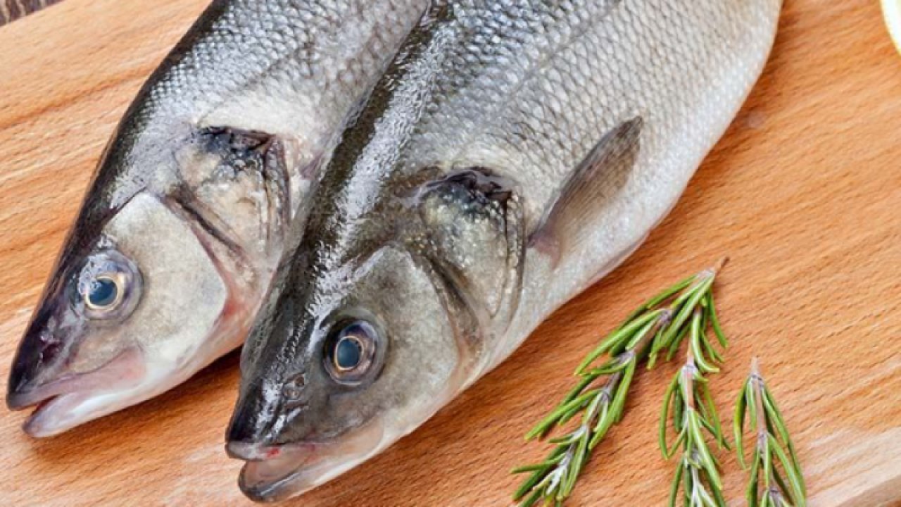 Balık saklarken dikkat: Bu yöntemleri uygulanmayan sağlığından da balığından da olabilir! İşte balık saklamanın püf noktaları