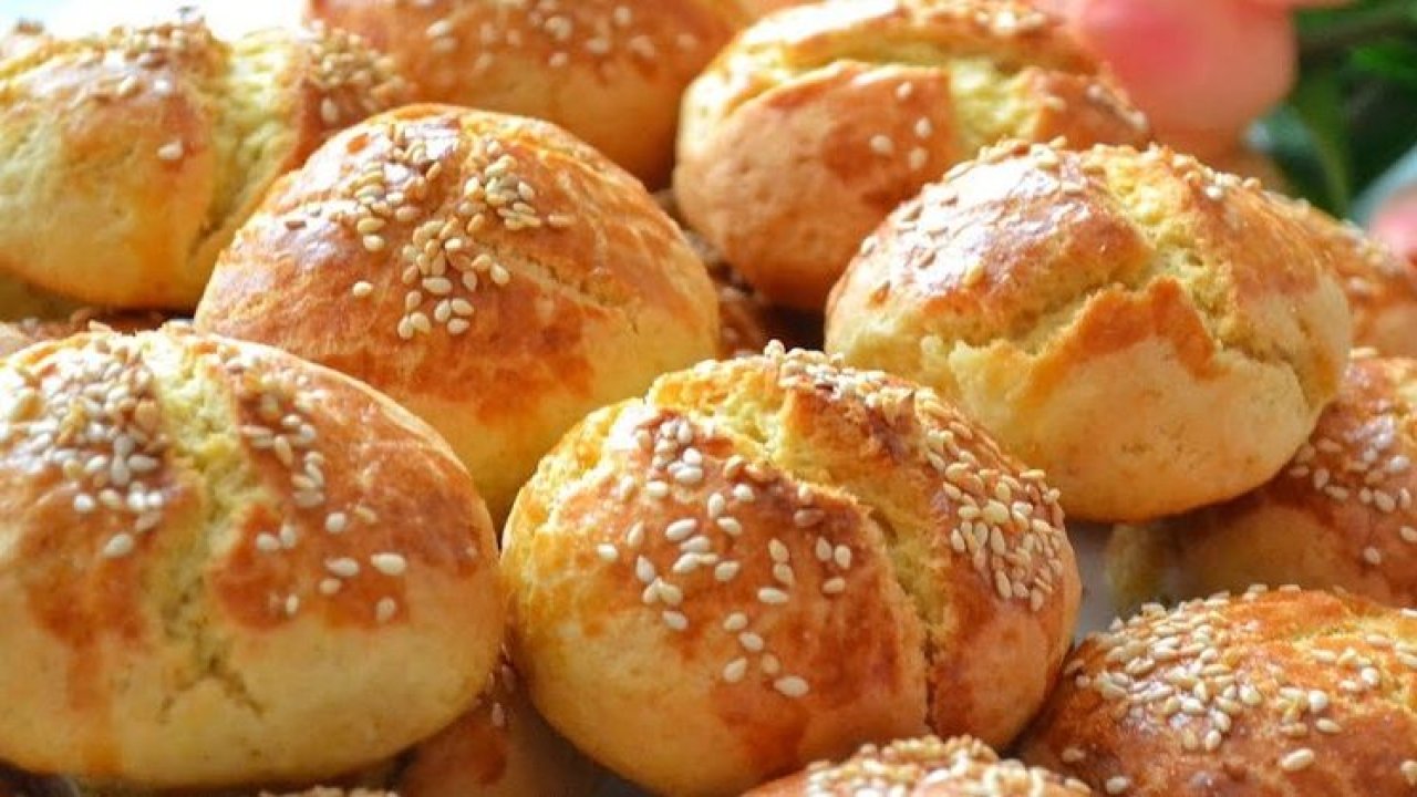 Poğaçanın çok daha gevrek olması için lezzetli pişirme tekniği!