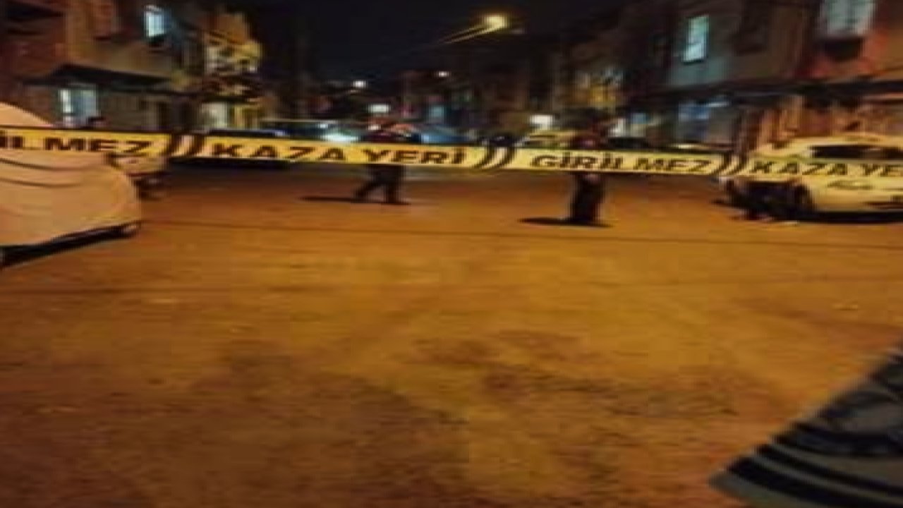 Gaziantep'te Yine Silahlı ÇATIŞMA... Gaziantep'te sokak ortasında silahlı çatışma!