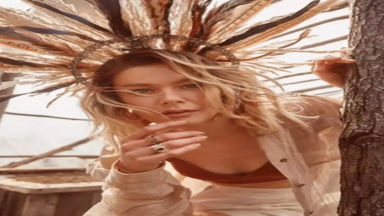 Burcu Biricik'ten "Camdaki Kız" Sonrası Yeni Karar!