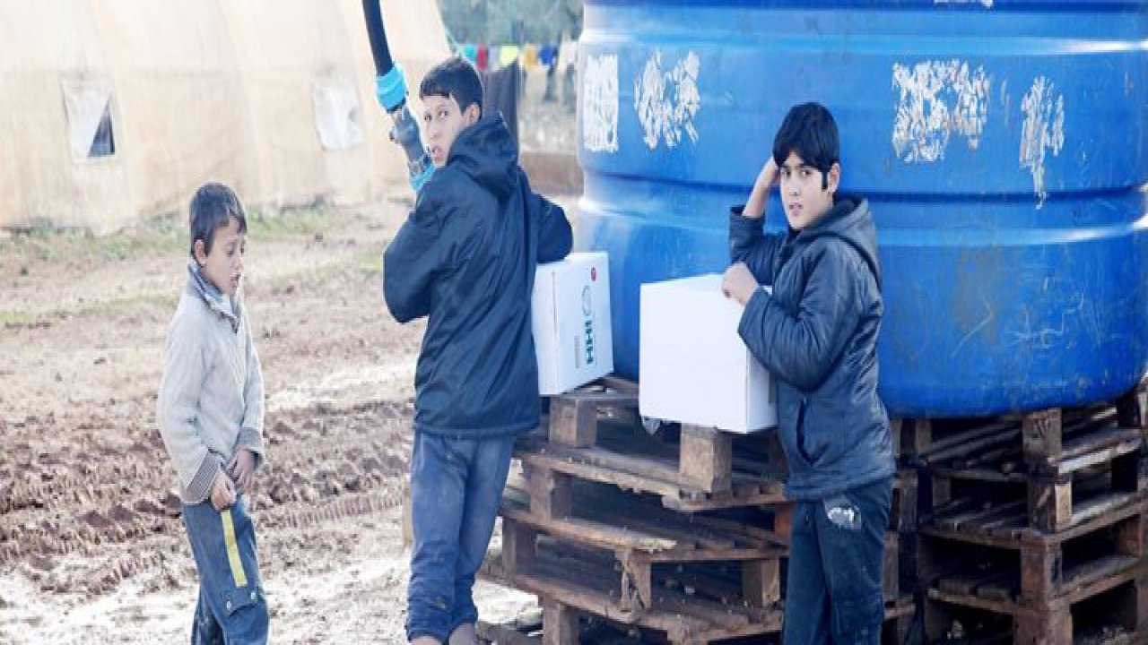 Suriye kamplarına insani yardım