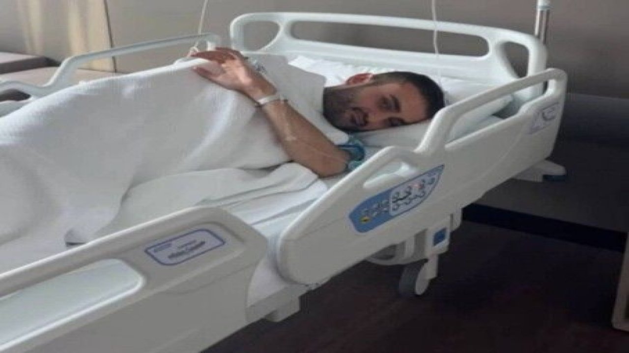 CZN Burak'tan Görenler Gözlerine İnanamadı: Saçlarını Sıfıra Vurdurdu!