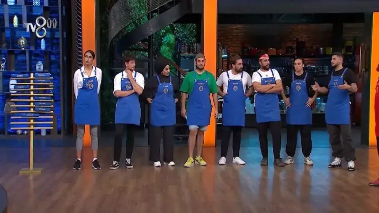 MasterChef'te Cemre'nin Kararı Şoke Etti: En İyi Hamburgeri Yapan Metin Neden Potada? İşte dağınık hamburger olarak bilinen Sloppy Joe tarifi...