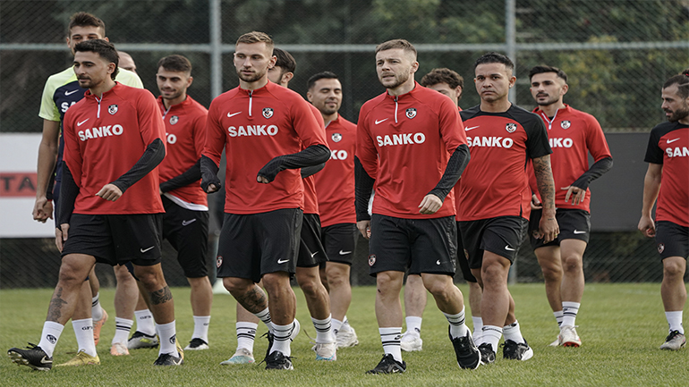 Gaziantep FK, Efeler 09 Spor ile yapacağı maçın hazırlıklarına başladı