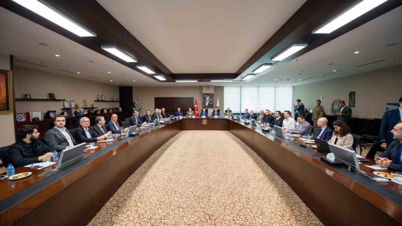 GSO’da “Savunma Sanayii Lojistik Malzeme Yerlileştirme Toplantısı” gerçekleştirildi