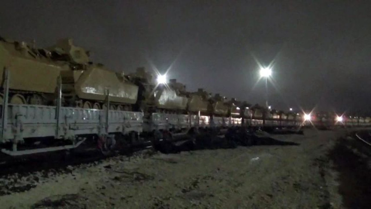 Zırhlı personel taşıyıcılar Gaziantep'e ulaştı