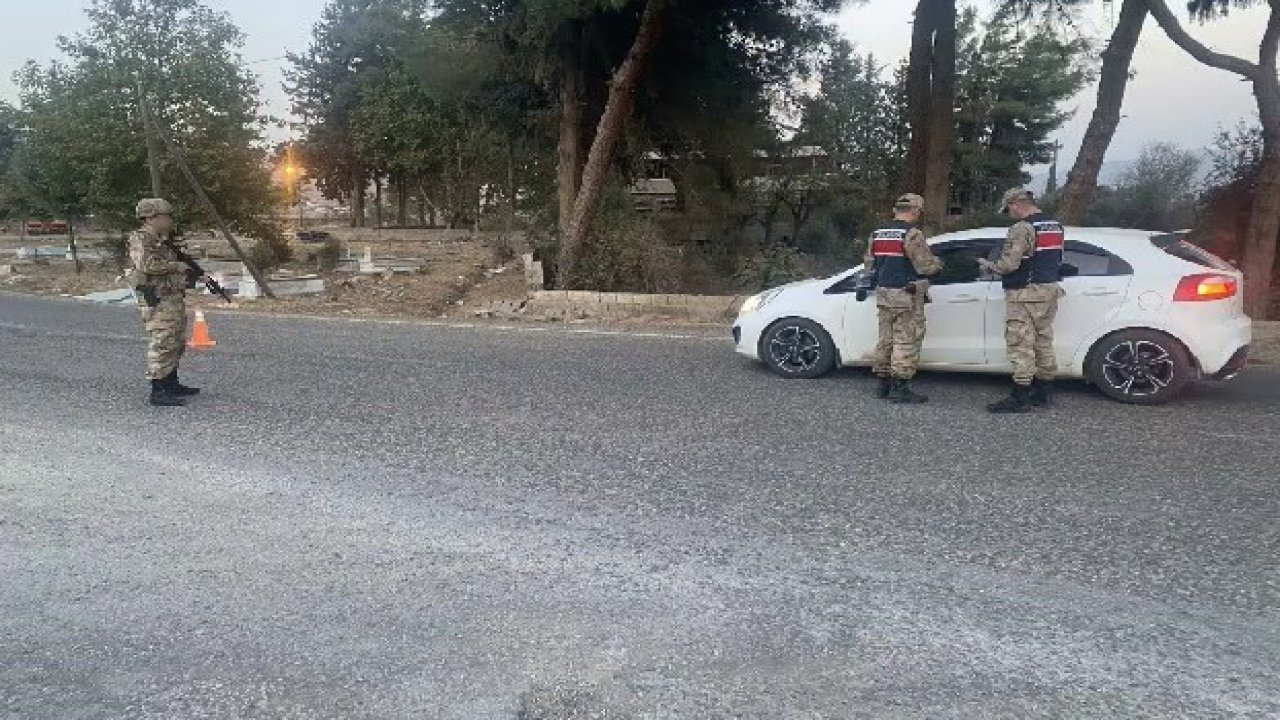 Gaziantep'te Jandarmanın 3 aylık asayiş uygulamalarında aranan 3 bin 458 kişi yakalandı