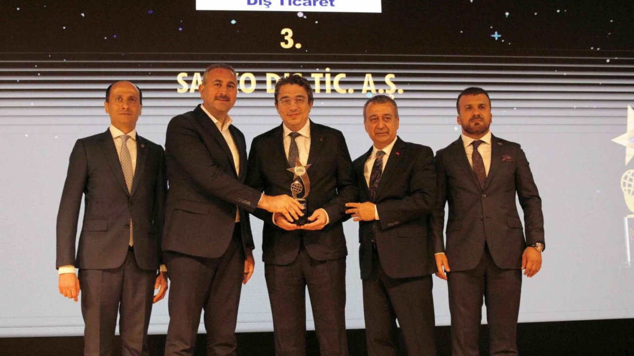 Gaziantep'te SANKO Dış Ticaret AŞ ve SANKO Tekstil’e İhracatın Yıldızı Ödülü
