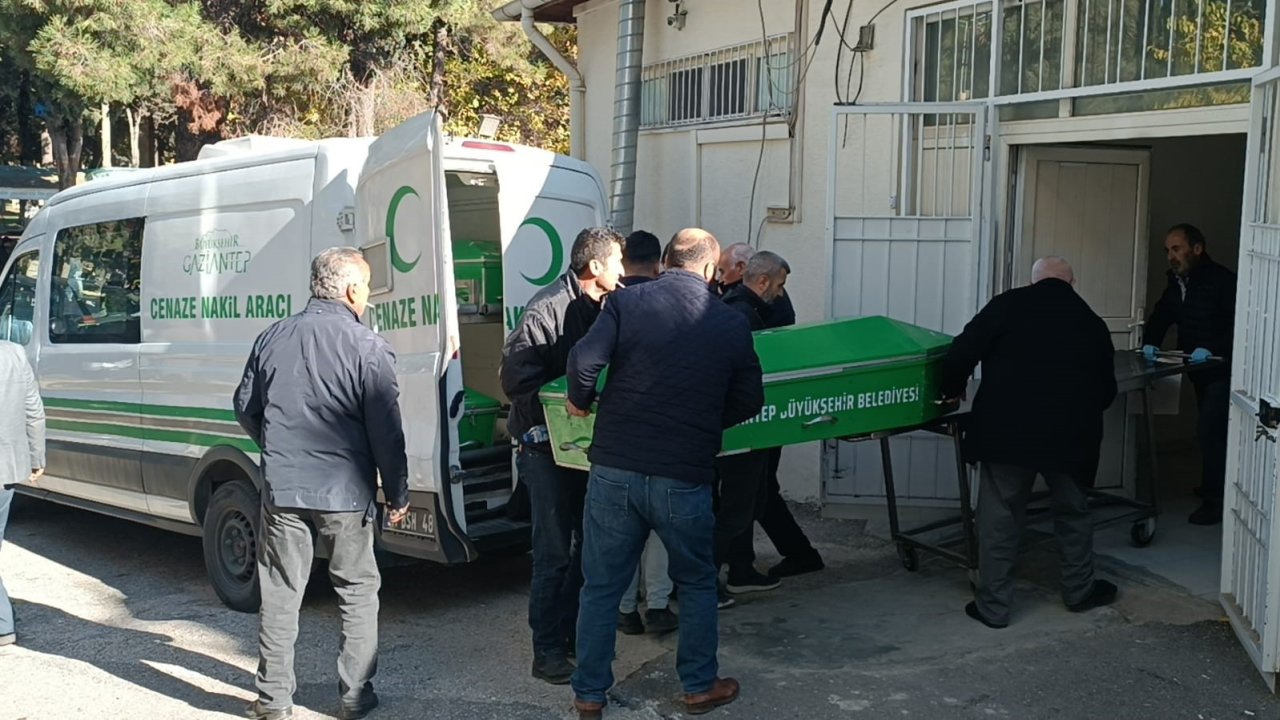 Gaziantep'teki asansör faciasından bir acı haber daha! Yaralanan Volkan Arı hayatını kaybetti