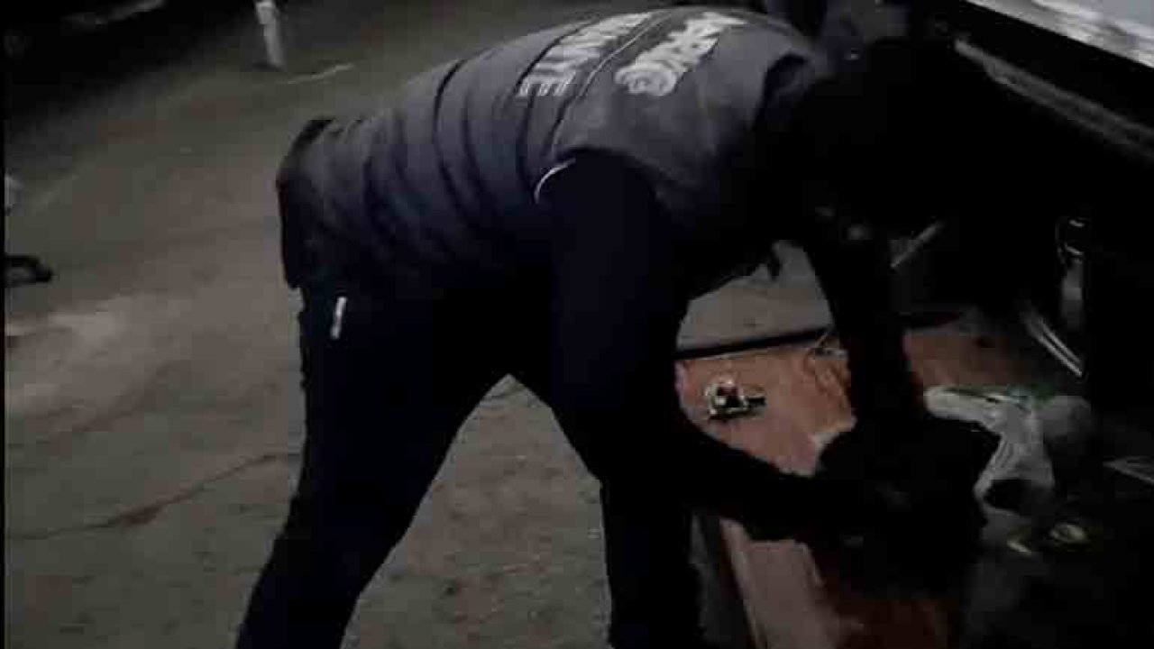 Tarsus-Adana-Gaziantep Otoyolu'nda araçta yapılan aramada 48 kilo 150 uyuşturucu ele geçirildi