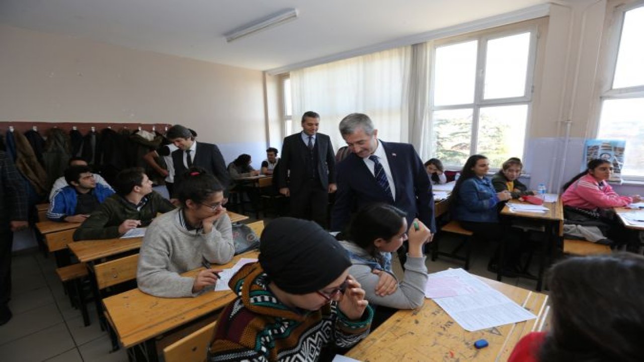 ŞAHİNBEY BELEDİYESİ 164 ÖĞRENCİYİ DAHA UMREYE GÖNDERECEK