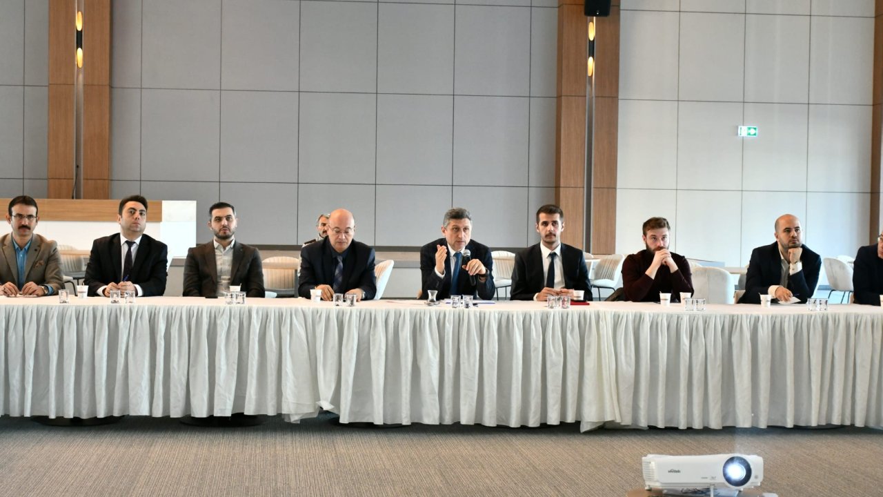 Gaziantep'te Acil Sağlık Hizmetleri Koordinasyon Komisyonu Toplantısı gerçekleştirildi