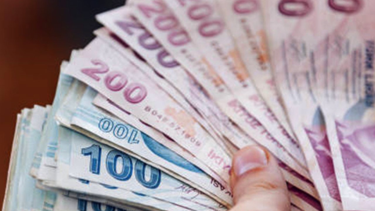 Çalışan Emekliye 5 Bin Lira Ne Zaman Ödenecek? TBMM'de yoğun mesai başlıyor!