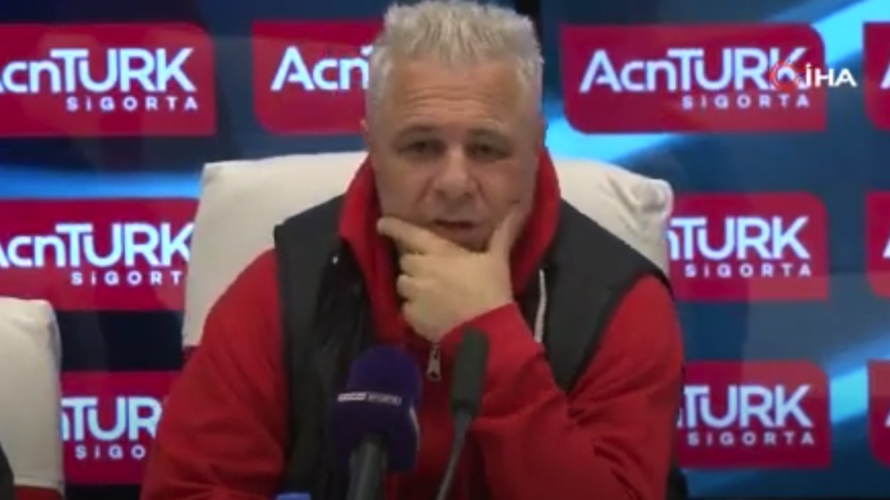 Marius Sumidica Gaziantep FK'nın Teknik Direktörü Değil! GALİBA... Güldüren Basın Açıklaması!