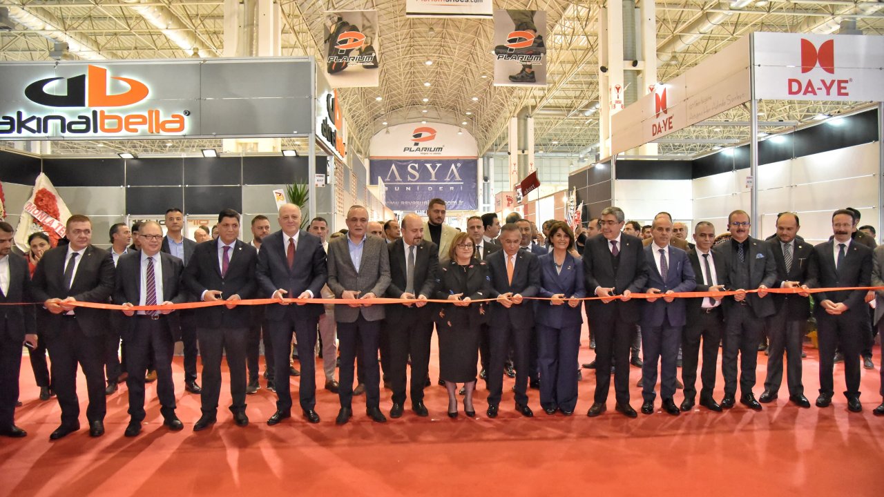 35. GAFSHOES Fuarı Gaziantep'te düzenlenen törenle açıldı