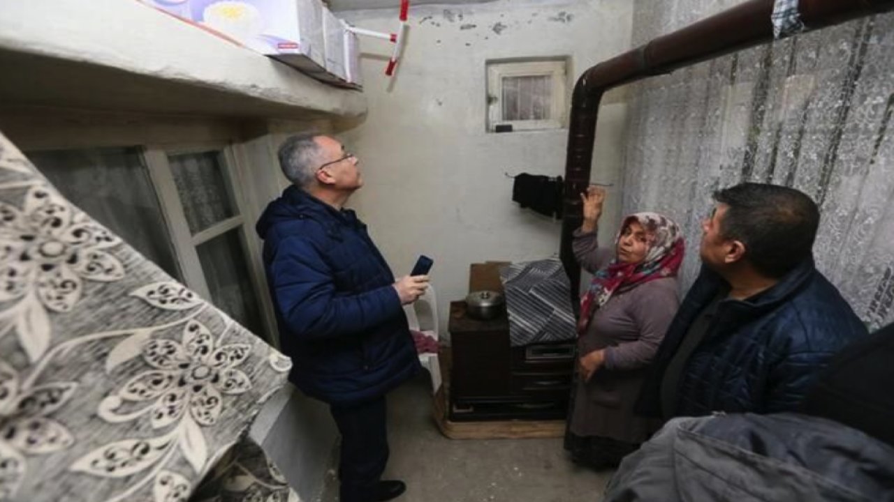 Gaziantep'te Sağanak Yağmurlarda Su Baskını Olan Evlere Destek