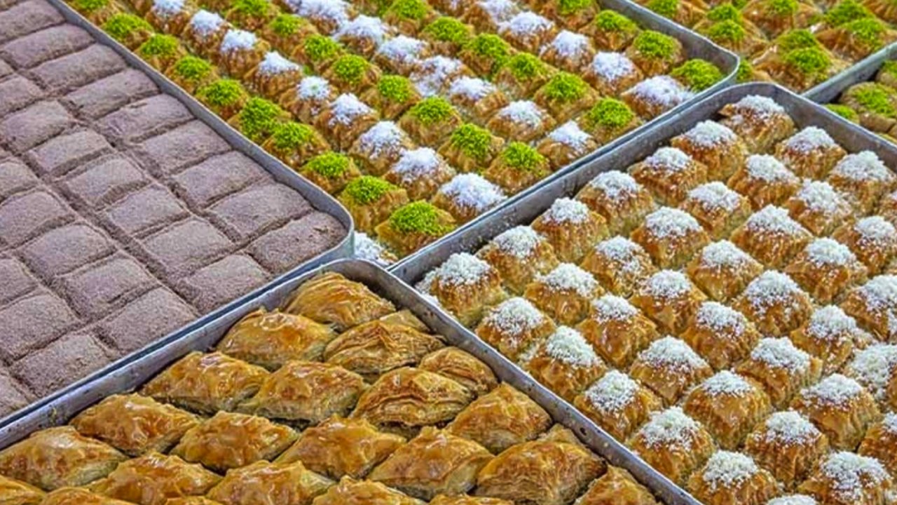 Baklava Ve Tatlı Devine Şok! Ortaklar Anlaşamayınca Tatlı Devine Kayyum Atandı