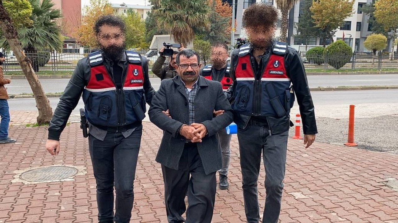 Gaziantep DBP İslahiye İlçe Başkanı PKK-KCK Silahlı Terör Örgütüne üye olmak suçundan gözaltına alındı