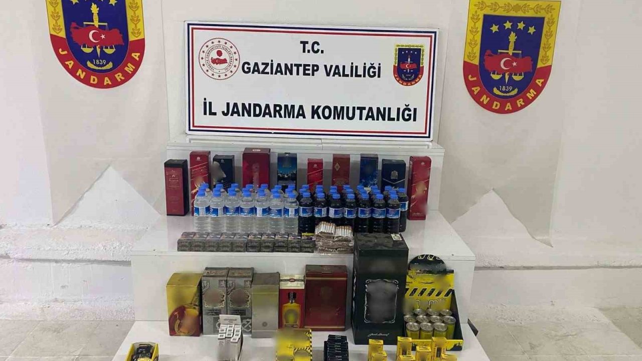 Gaziantep’te yılbaşı öncesi çok miktarda kaçak ve sahte alkol ele geçirildi