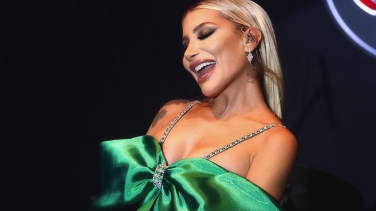 İrem Derici'nin Gaziantep Konseri Sosyal Medyayı Salladı