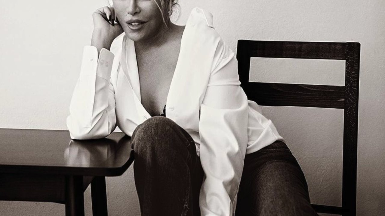 Ajda Pekkan "Şu resmi bir ayrı seviyorum" diye paylaştı! Sosyal Medyada Olay Oldu!