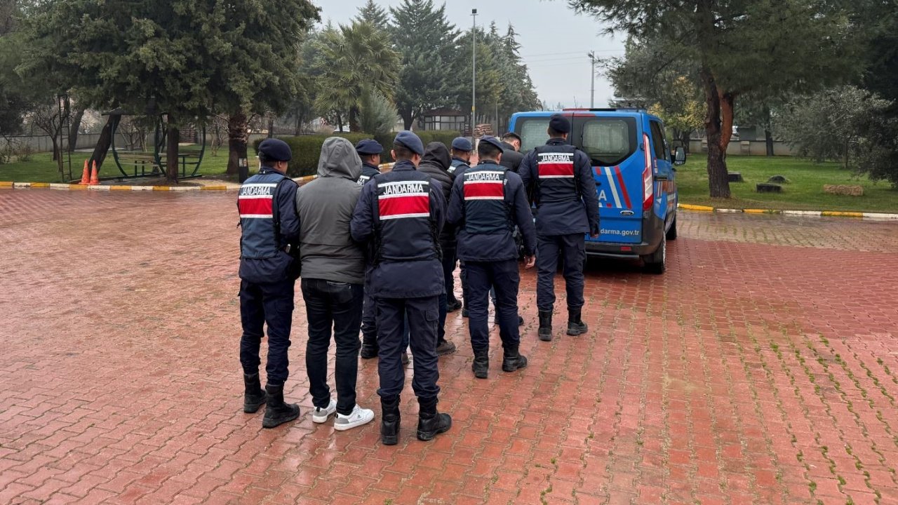 Gaziantep'te trafodan elektrik kablolarını çalan 3 şahıs suçüstü yakalandı