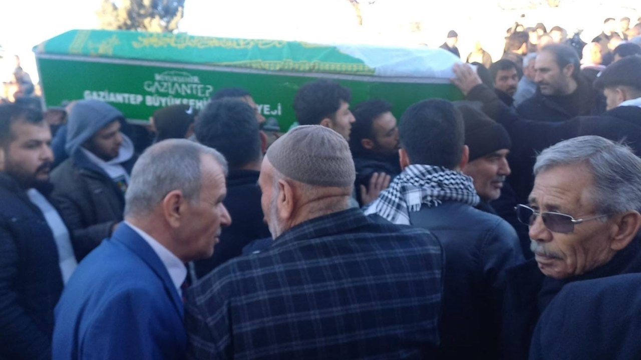 Gaziantep'te Kan Donduran Aile Trajedisi: Gaziantep'te Katliam, Baldız Da Yaşamını Yitirdi! Şanlıurfa’da defnedildi