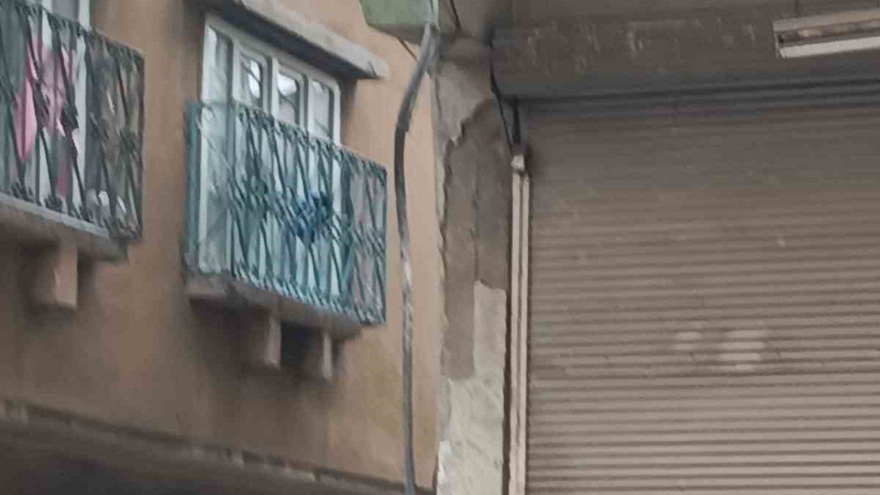 Gaziantep'te Kablo hırsızları kameraya yakalandı