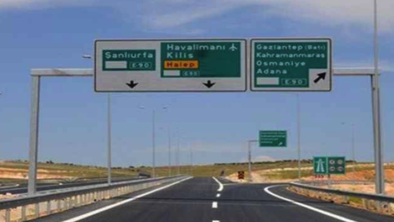 Gaziantep'ten Yola Çıkacaklaklar Dikkat! KGM uyardı! Gaziantep-Şanlıurfa yoluna dikkat