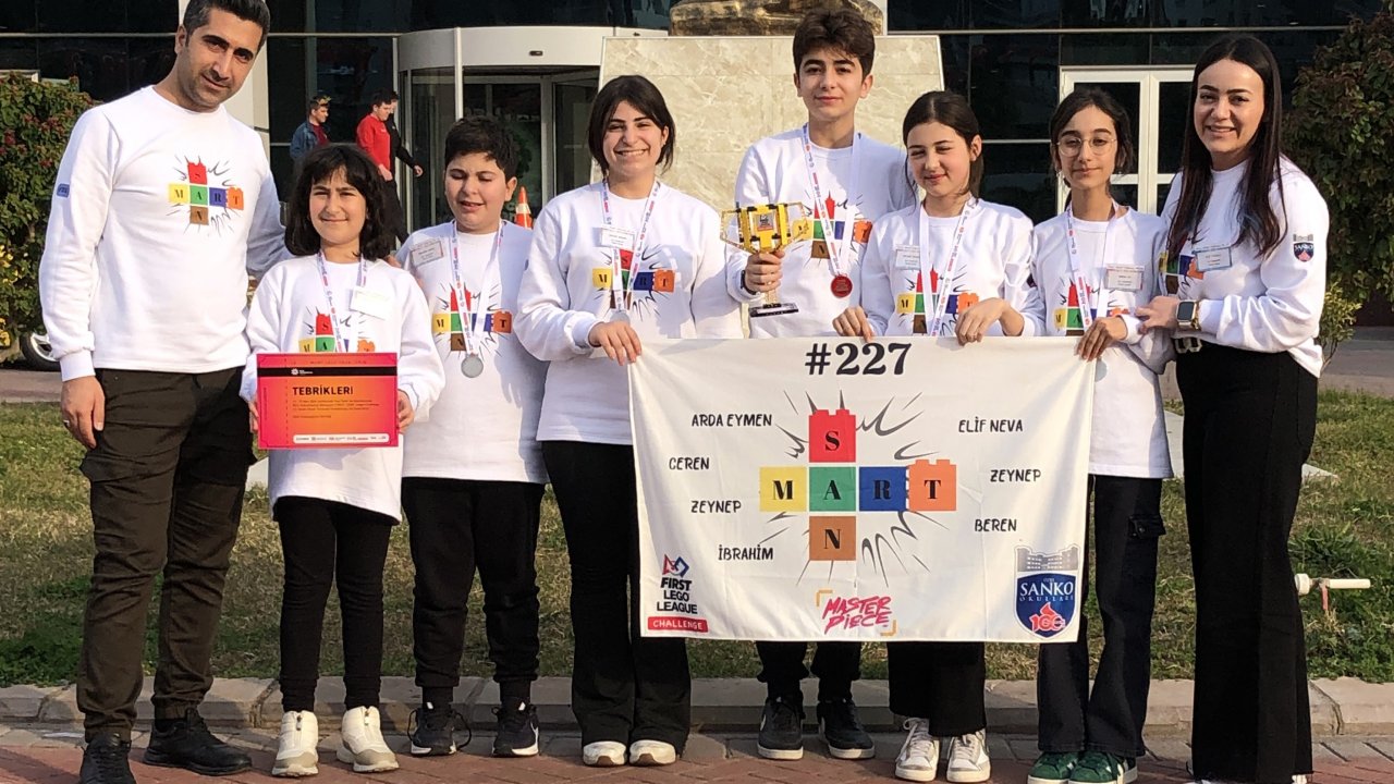SANKO Okulları öğrencileri, Fırst Lego Challenge Turnuvasında bölge ikincisi oldu