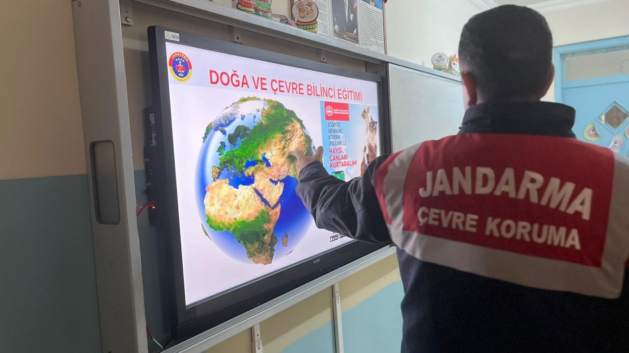 Gaziantep’te jandarma ekipleri çocuklara çevre bilinci eğitimi verdi