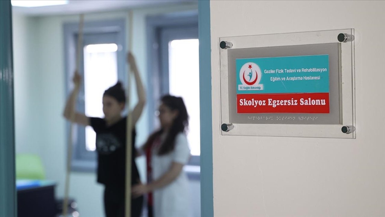 "Duruş bozukluğu skolyoz işareti olabilir”