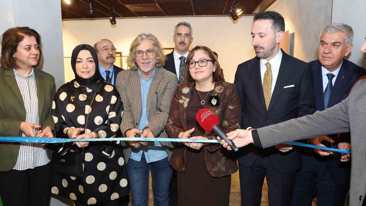 Dervişin yolculuğu sergisi Gaziantep'te sanatseverlerle buluştu