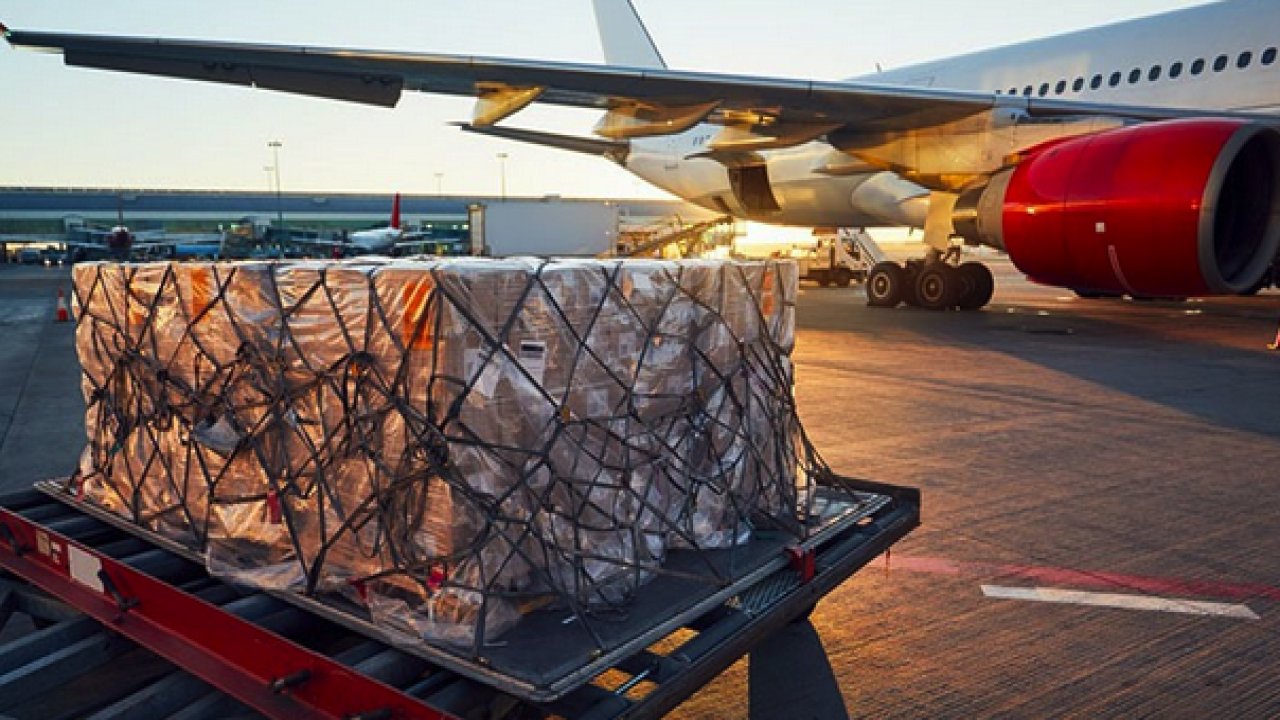 Sınır Tanımayan Taşımacılık: Uluslararası Evden Eve Nakliyatın Gelişimi ve İncelikleri