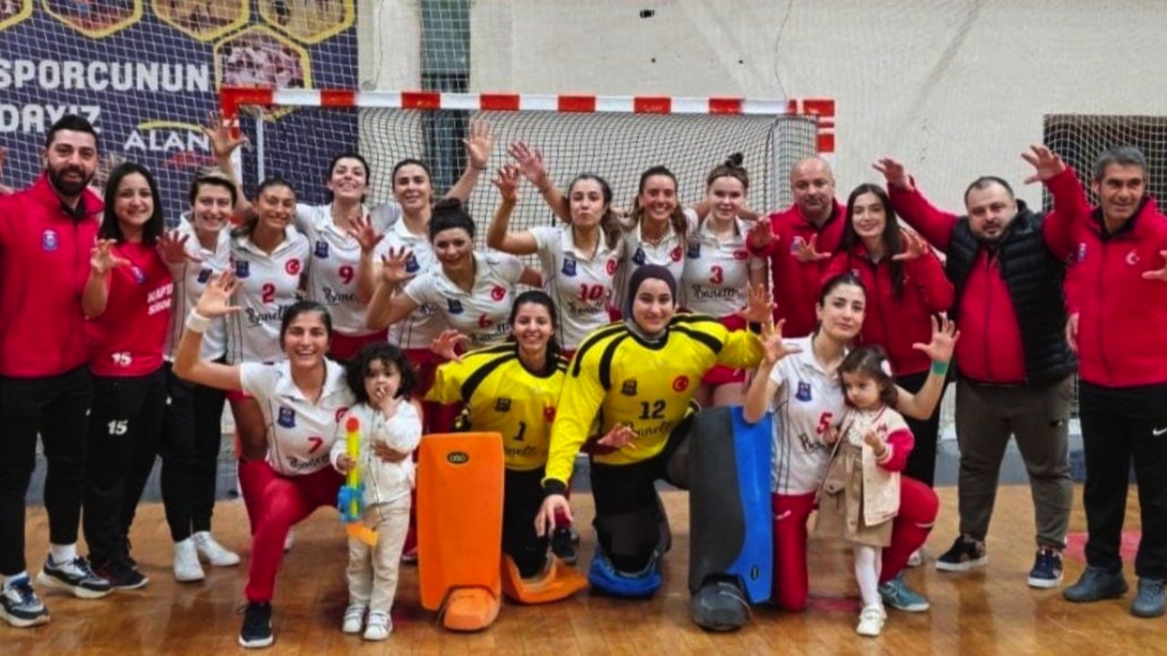 TÜRKİYE GAZİANTEP'LE GURUR DUYUYOR!  Avrupa Gaziantep'i Konuşuyor! Gaziantep Polisgücü Avrupa 2'ncisi!