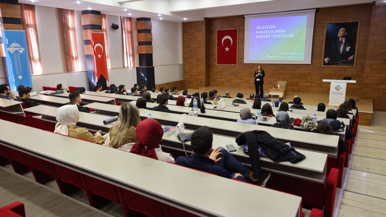 Gaziantep'te Geleceğin Hukukçularına Kariyer Tavsiyeleri