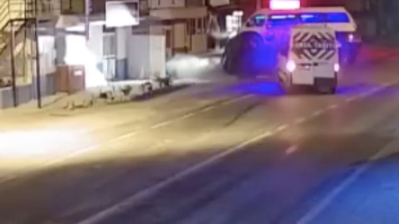 Servis minibüsleri çarpıştı, 29 kişi yaralandı