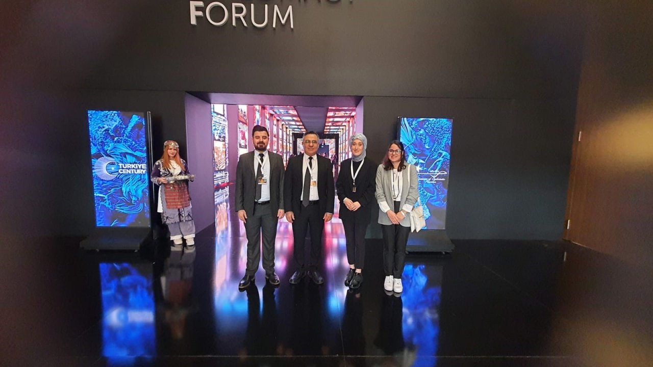 Gaziantepli öğrenciler 3. Antalya Diplomasi Forumu'nda üst düzey diplomatlarla buluştu