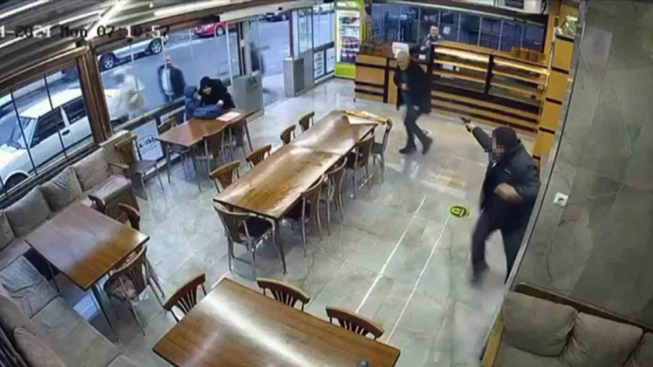 Kanlı çatışma! İki esnaf birbirine kurşun yağdırdı.