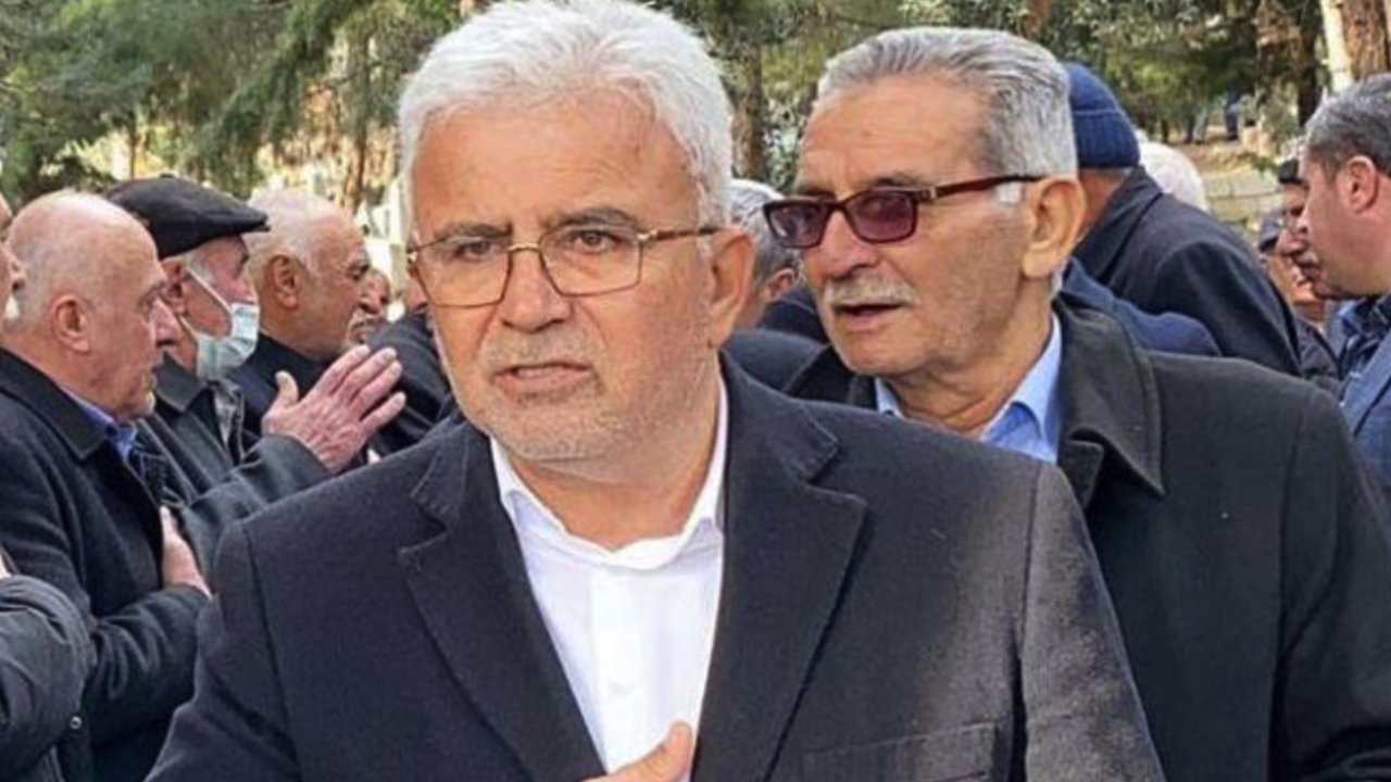 Gaziantep'te  Nurdağı Eski Belediye Başkanı Kavak teslim oldu