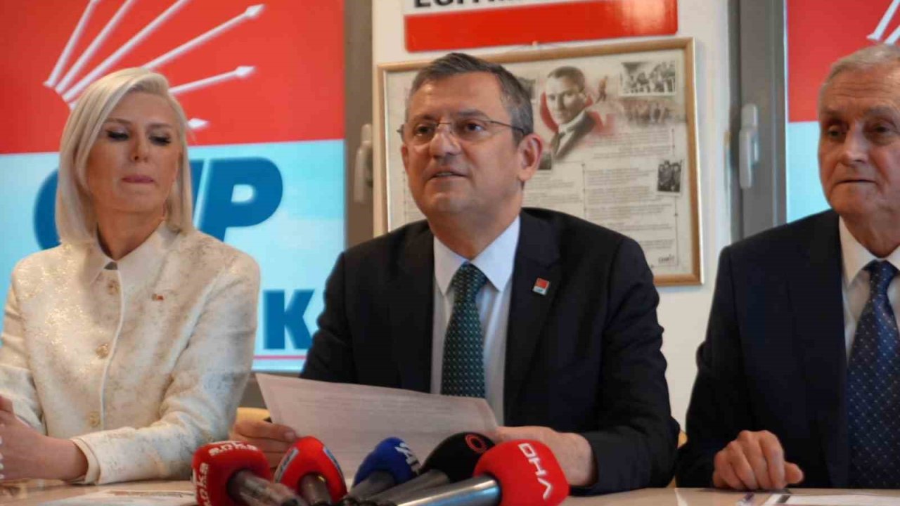 Özgür Özel ‘DEM Parti’ açıklamasını ‘talihsizlik’ olarak nitelendirdi