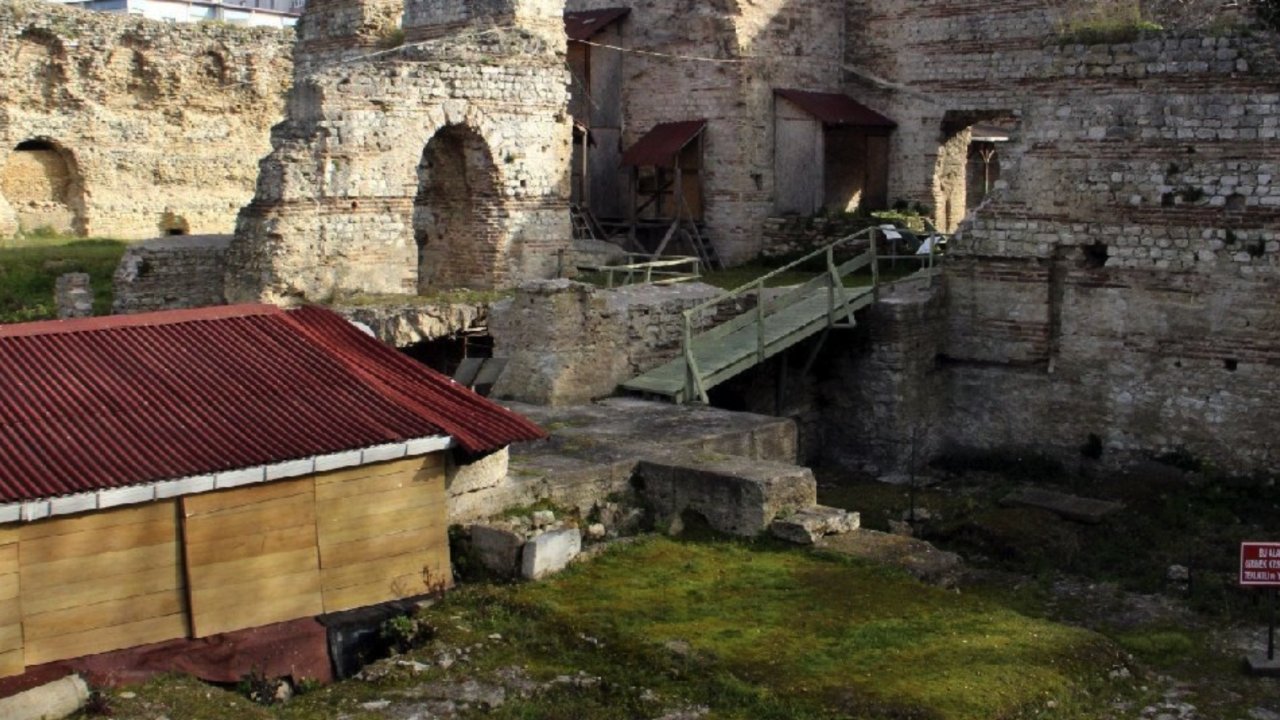 Burası Gaziantep Zeugma Değil! Gaziantep'ten Değil Sinop'tan Çıktı! 1600 Yıldır Saklanıyorlardı