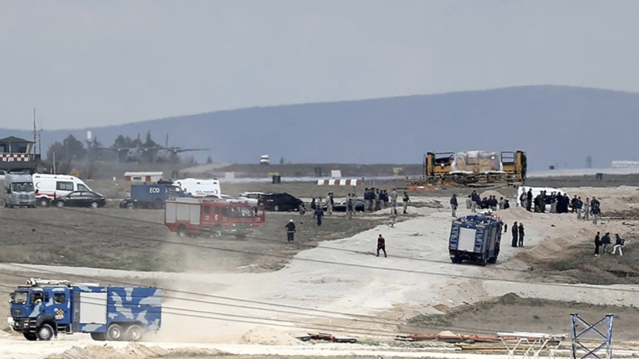 Konya'da askeri eğitim uçağı düştü