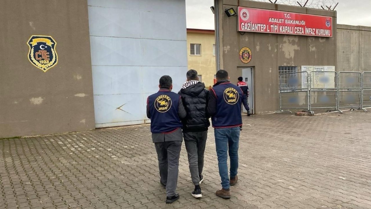 Gaziantep'te yağma suçundan 18 yıl cezası bulunan firari yakalandı