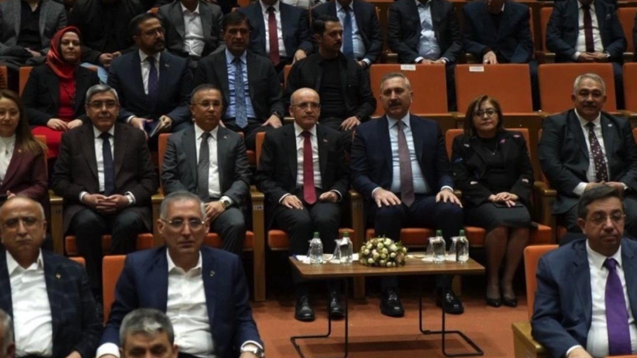 Gaziantep Bakan Ziyaretleri'nde Rekor Kırıyor! Ak Parti'li Bakanlarda Gaziantep'e Akın