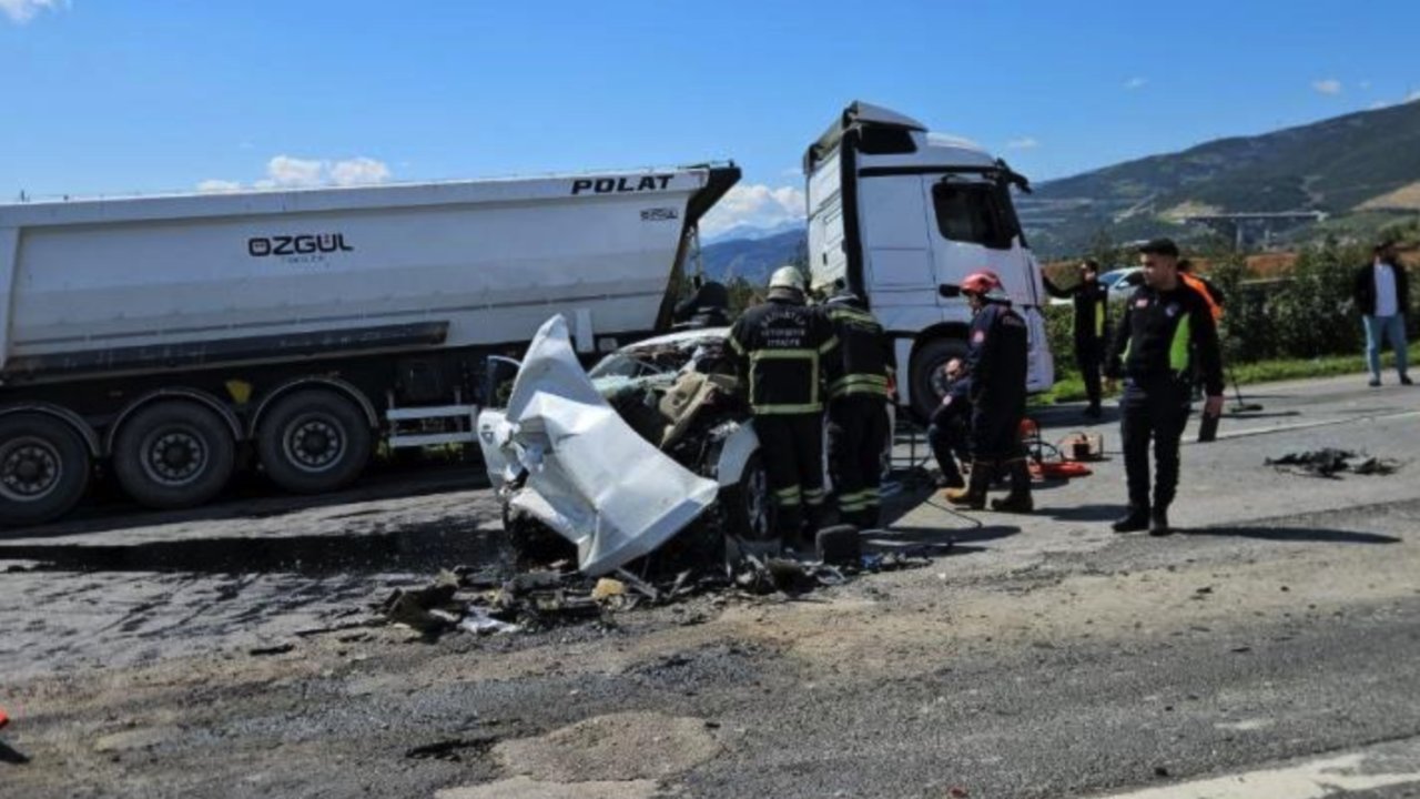 Gaziantep'te Harfiyat Kamyonu Dehşeti! 2 Ölü, 2 Yaralı...