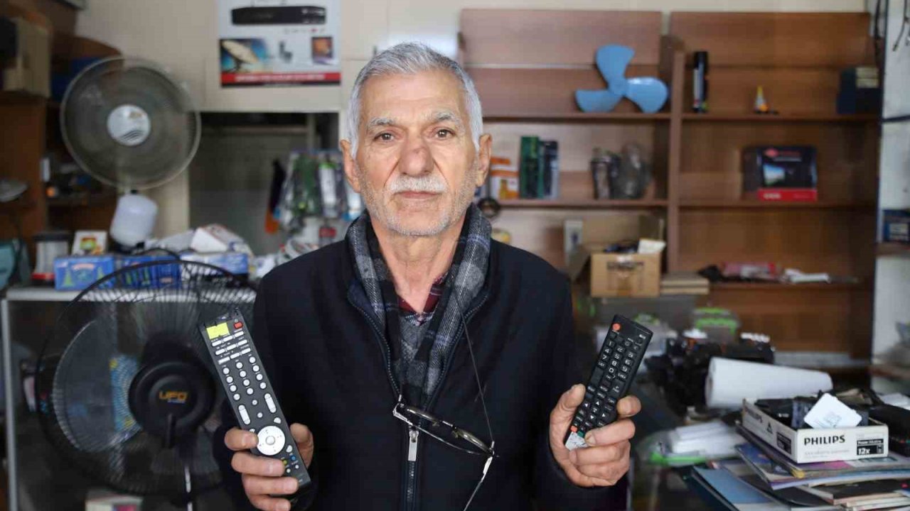 Gaziantep’in son elektronik eşya tamir ustası talebe yetişemiyor
