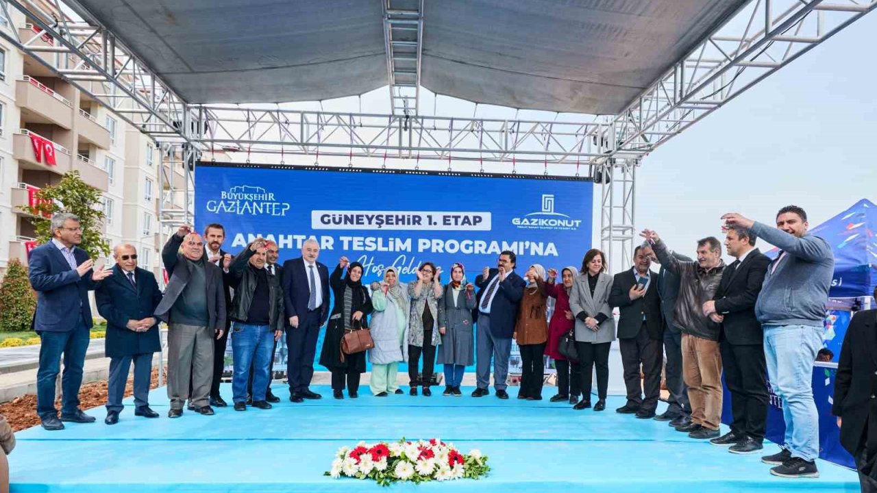 Gazi Konut’un yapımını tamamladığı 500 konut hak sahiplerine teslim ediliyor
