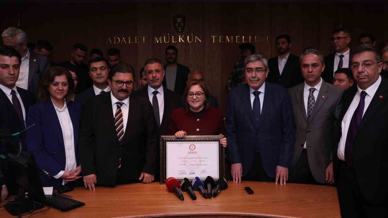 Fatma Şahin mazbatasını aldı! Şahin Mazbata Töreni'nde Neler Dedi?